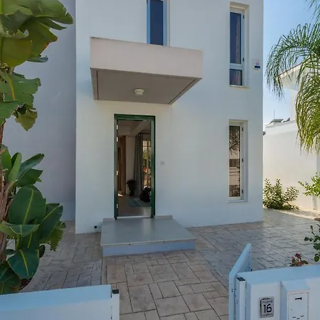 Vila Faros Larnaca